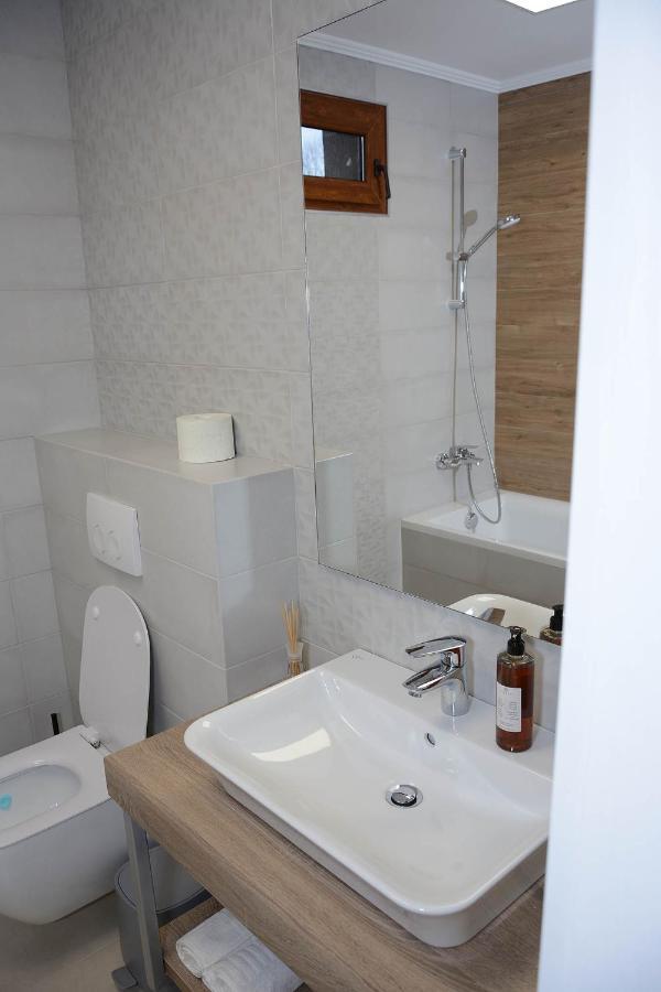 Vila Aras Simeria Экстерьер фото
